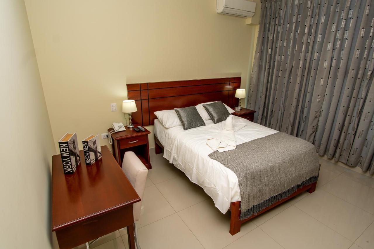 Lc Hoteles Piura Exterior photo
