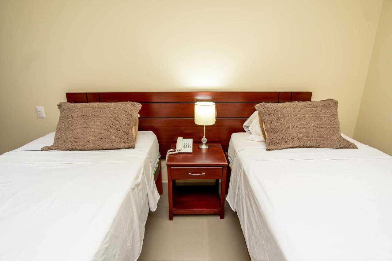 Lc Hoteles Piura Exterior photo