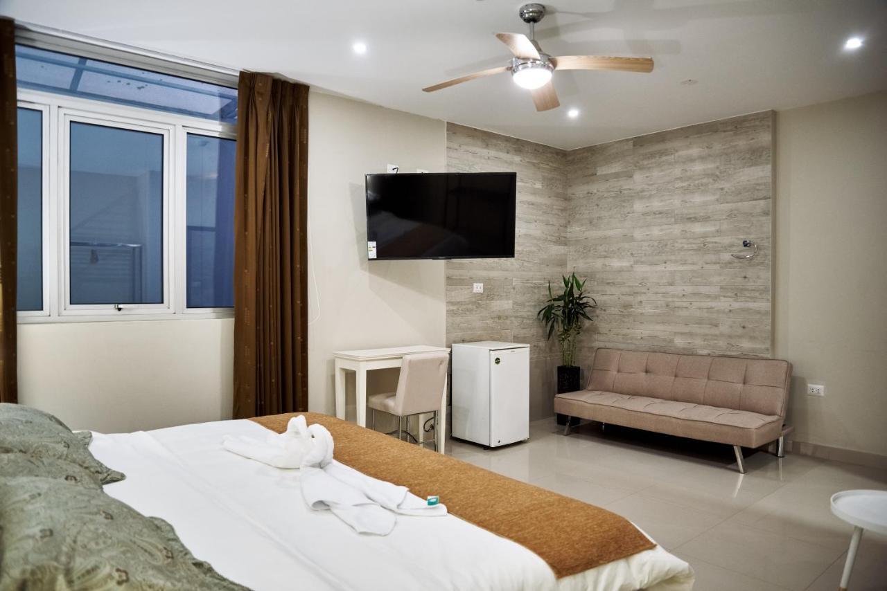 Lc Hoteles Piura Exterior photo