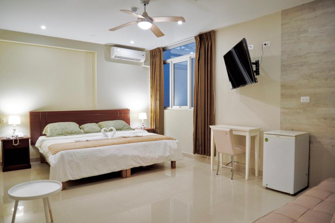 Lc Hoteles Piura Exterior photo